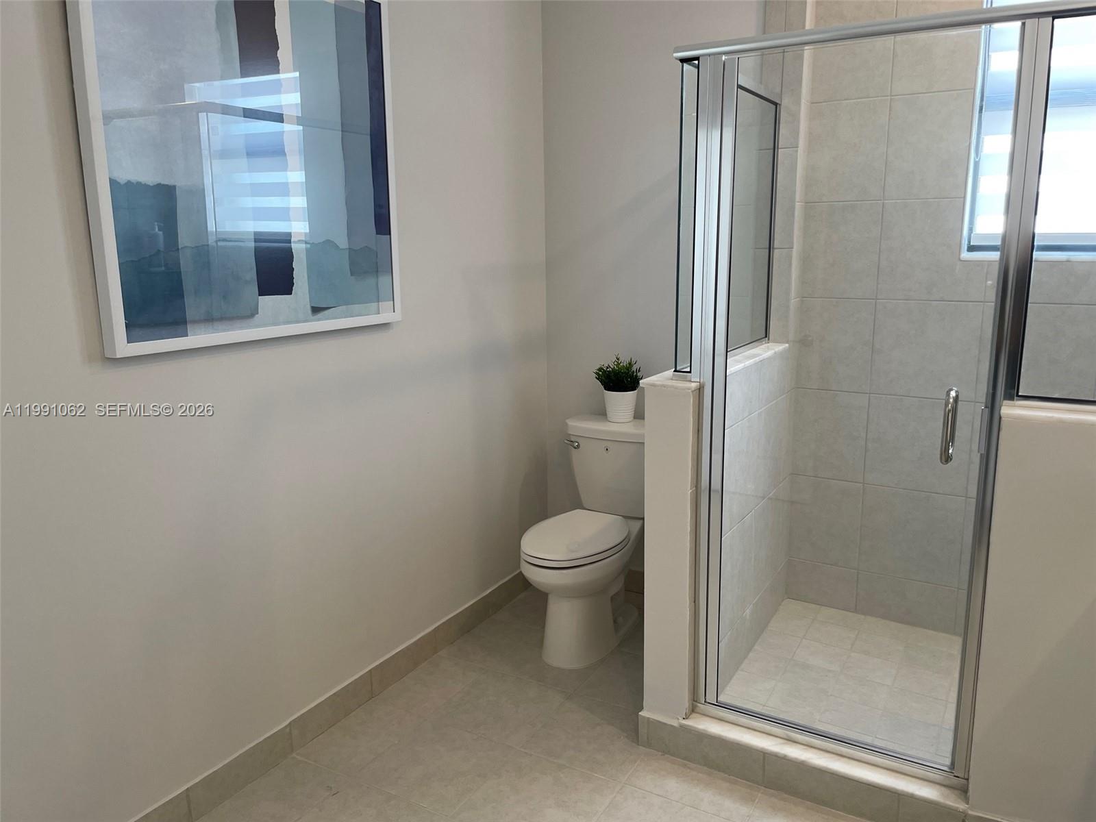 PINE VISTA - Residential