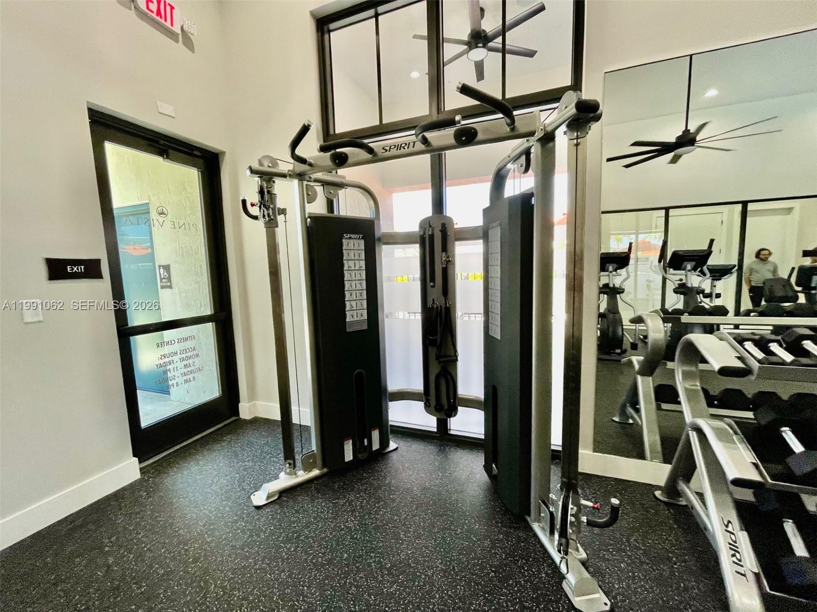 PINE VISTA - Residential