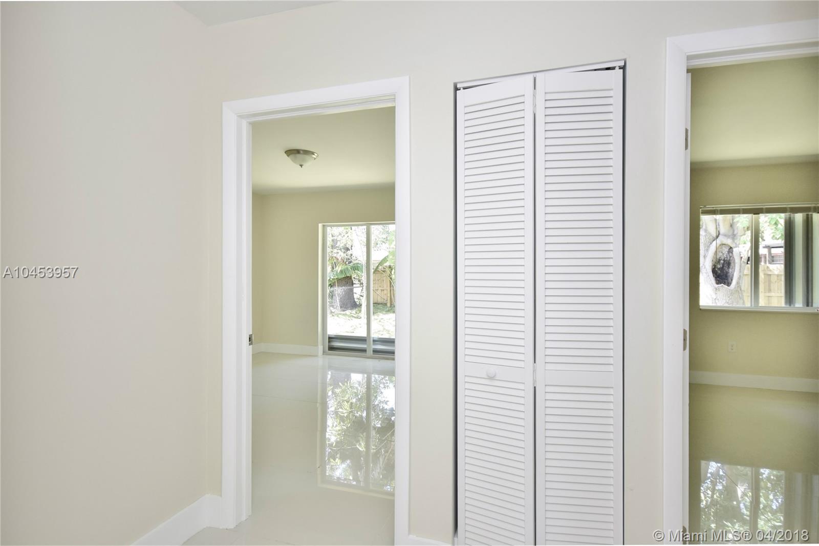 PINE HIGHLANDS - Residential