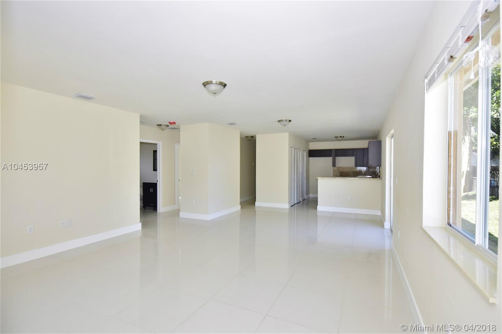 PINE HIGHLANDS - Residential