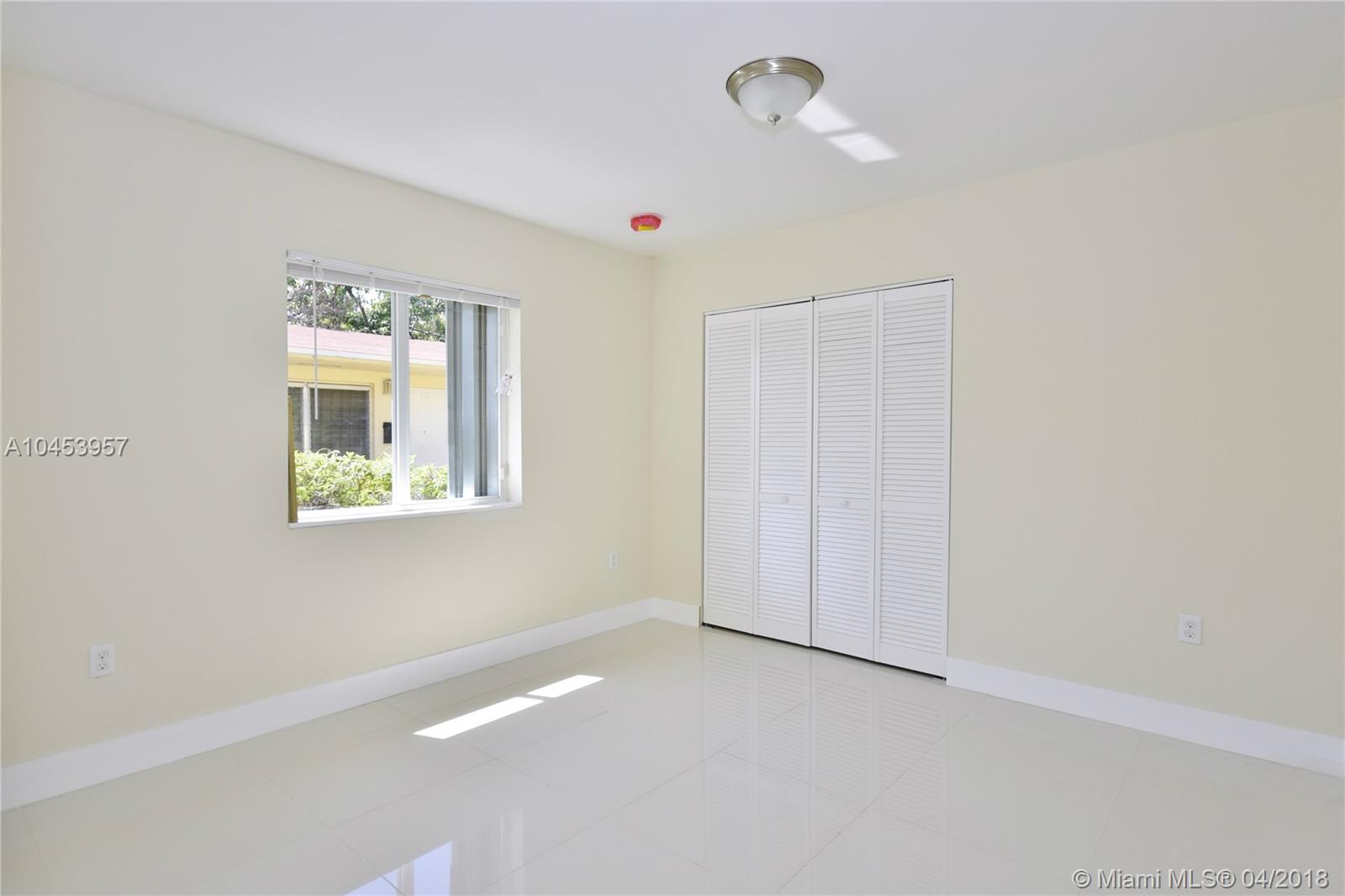 PINE HIGHLANDS - Residential