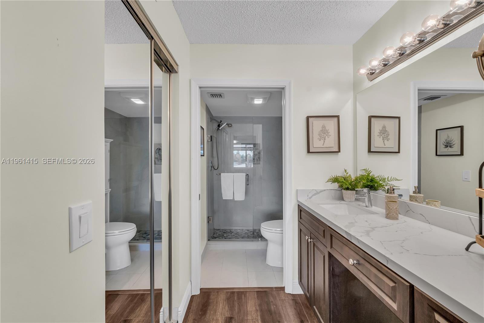 DEVON CONDOMINIUM G - Residential