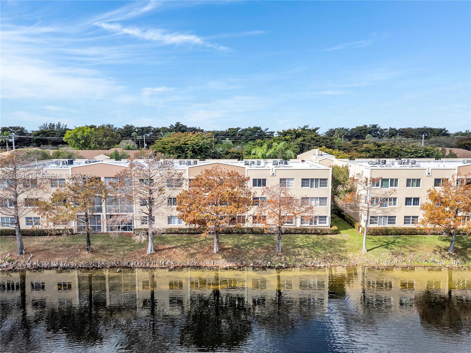 DEVON CONDOMINIUM G - Residential