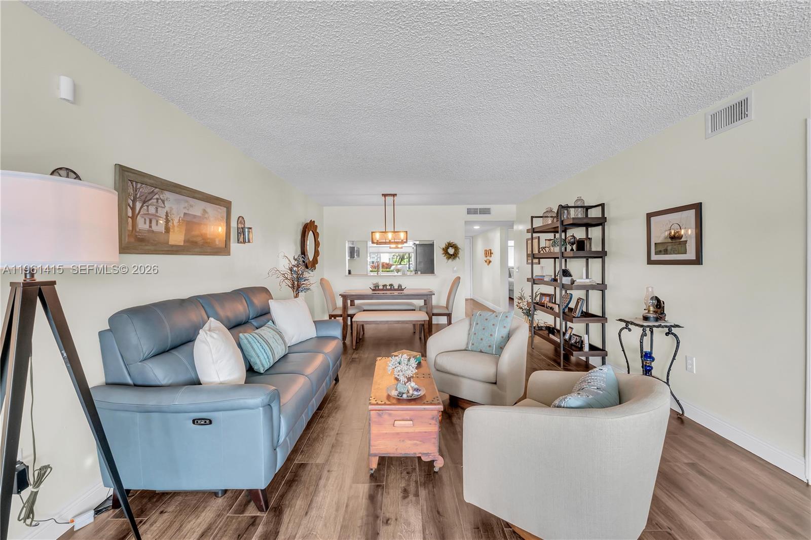 DEVON CONDOMINIUM G - Residential