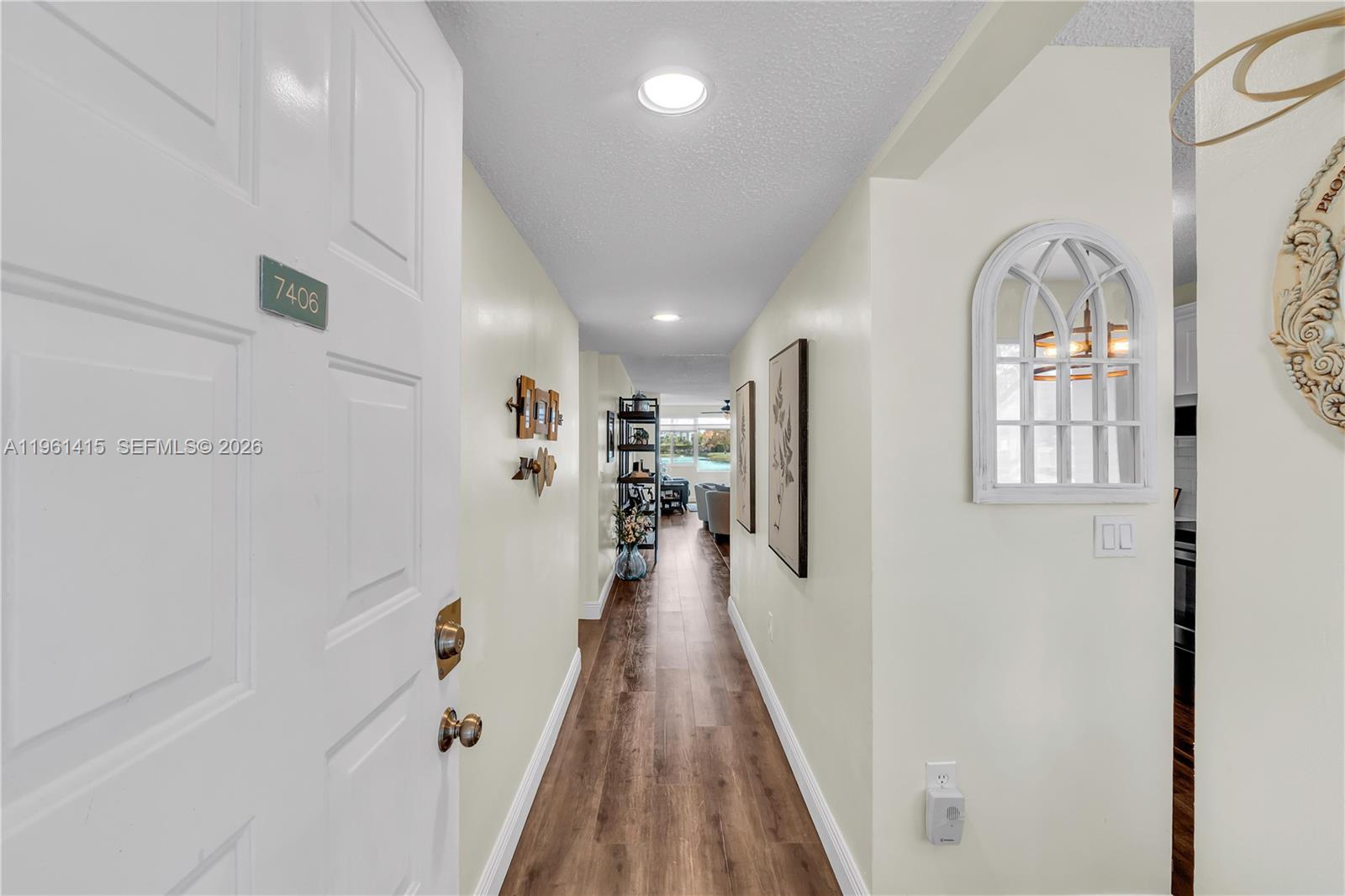 DEVON CONDOMINIUM G - Residential