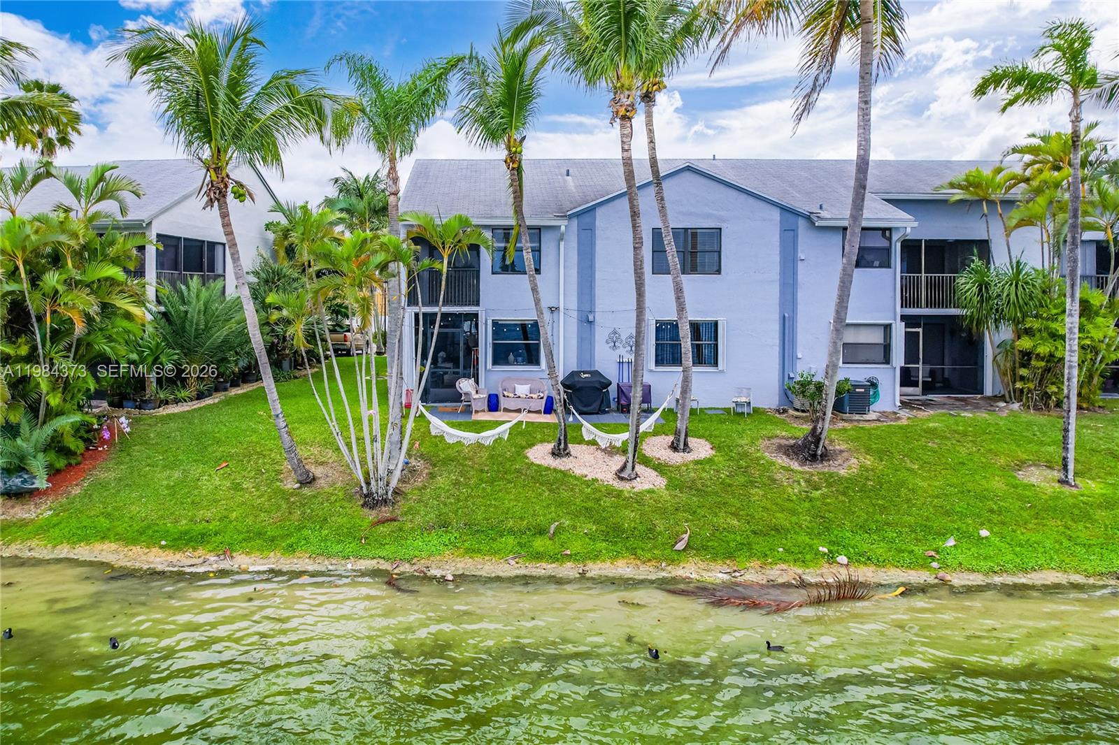 LAKESHORE CONDO #5 - Residential