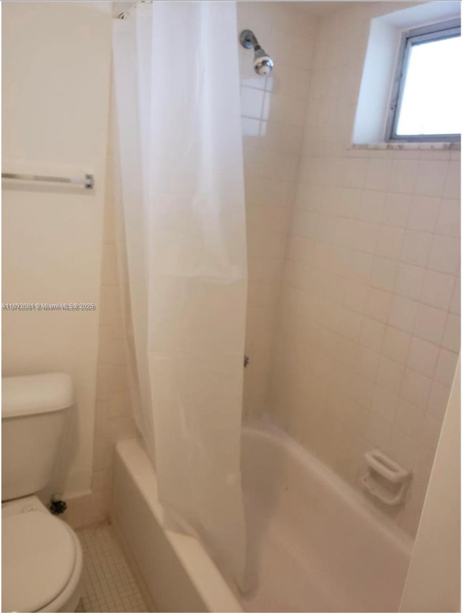 BERMUDA CLUB FOUR CONDO - Residential