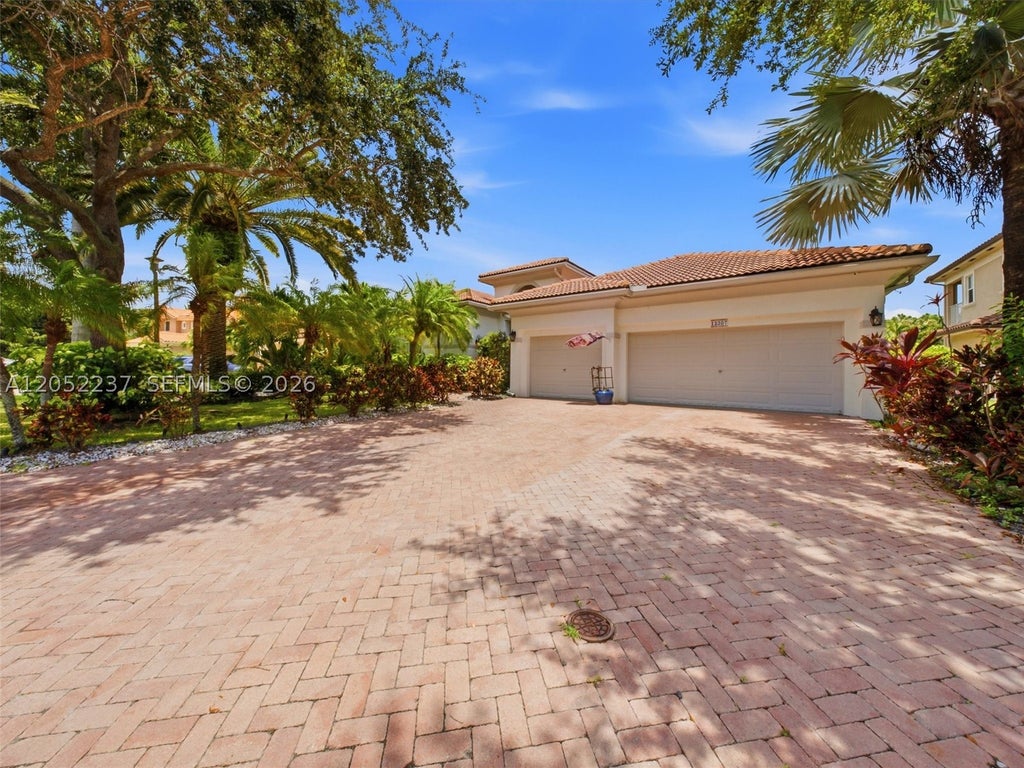 Photo of 12307 NW 49th St, Coral Springs, FL 33076 (MLS # A12052237)