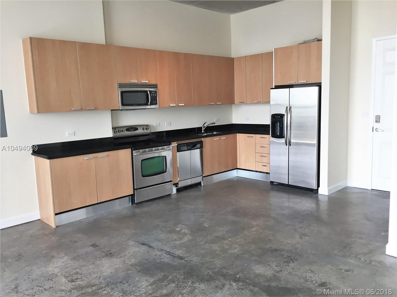 LOFTS AT HOLLYWOOD STATIO - Residential Lease