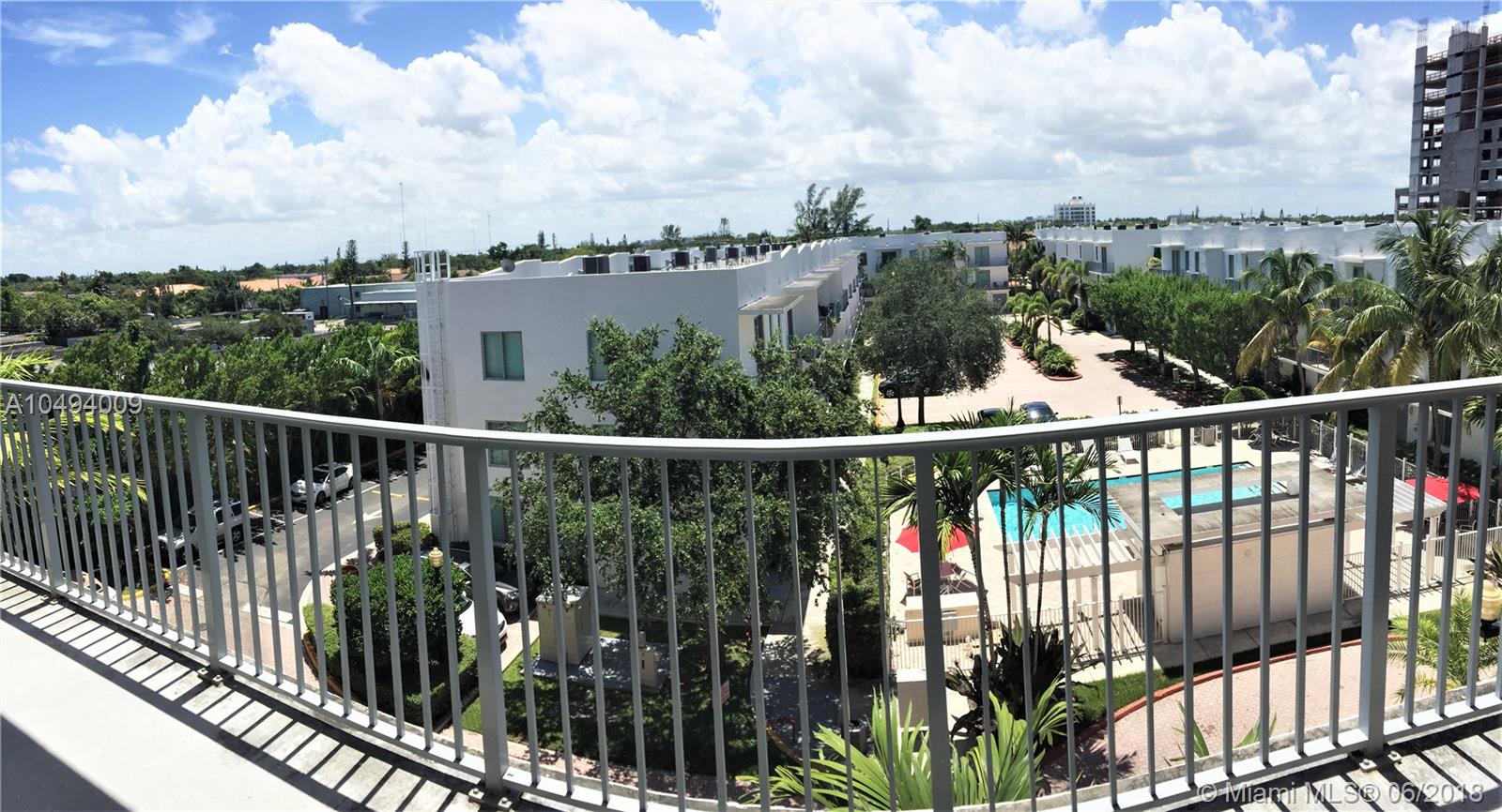 LOFTS AT HOLLYWOOD STATIO - Residential Lease