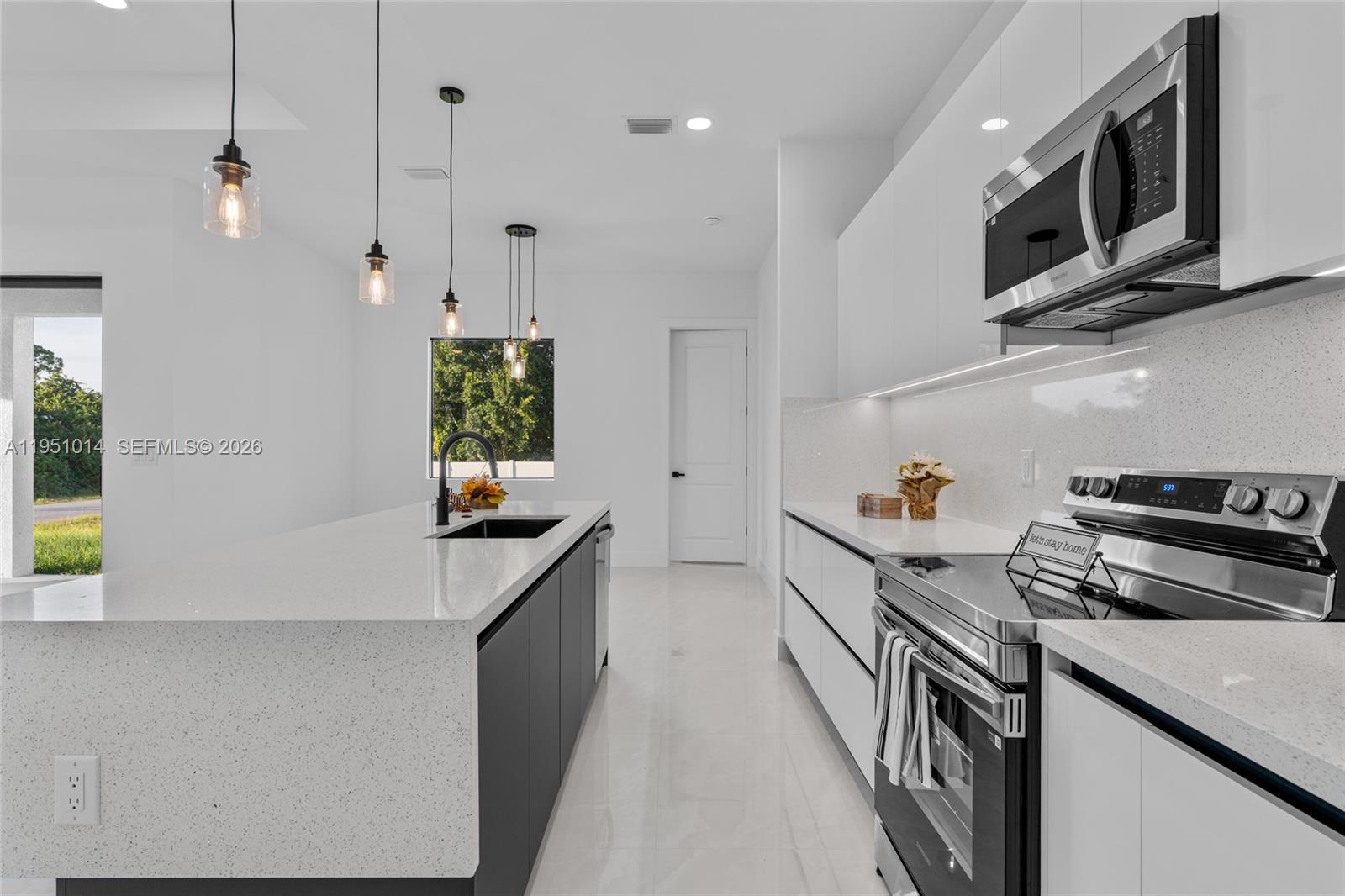 Sunshine - Residential