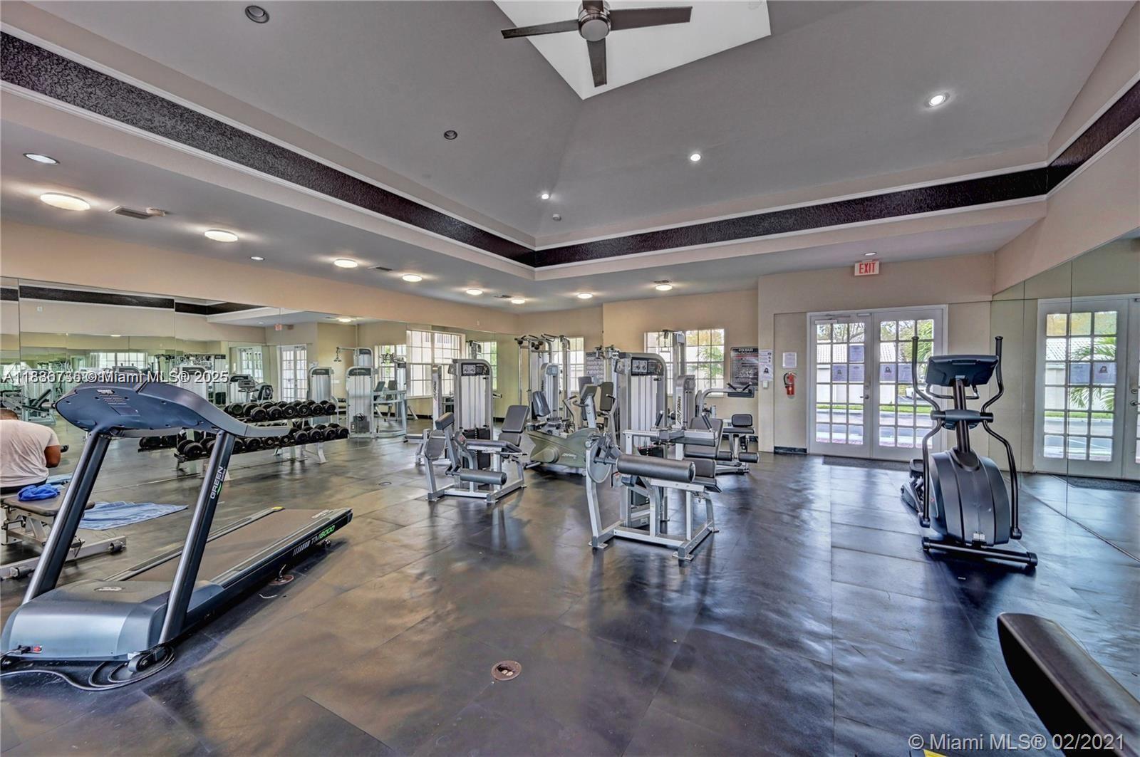 LAKEVIEW CLUB CONDO - Residential