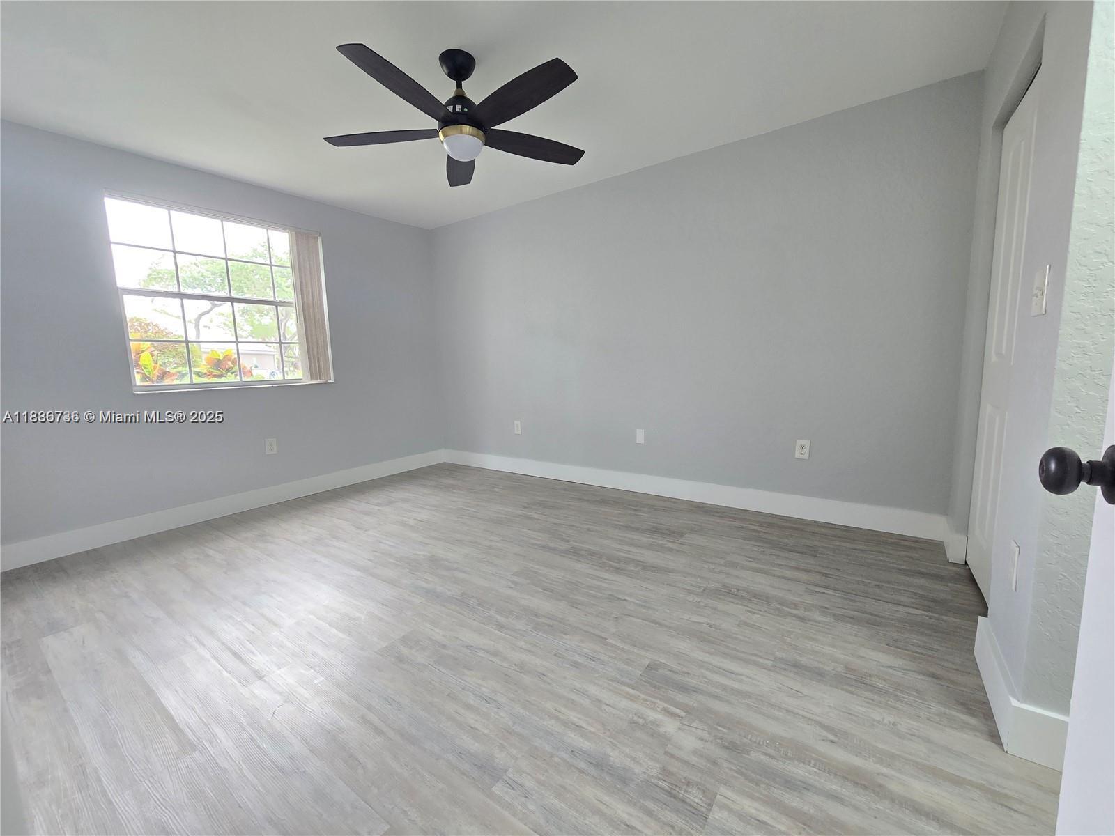LAKEVIEW CLUB CONDO - Residential