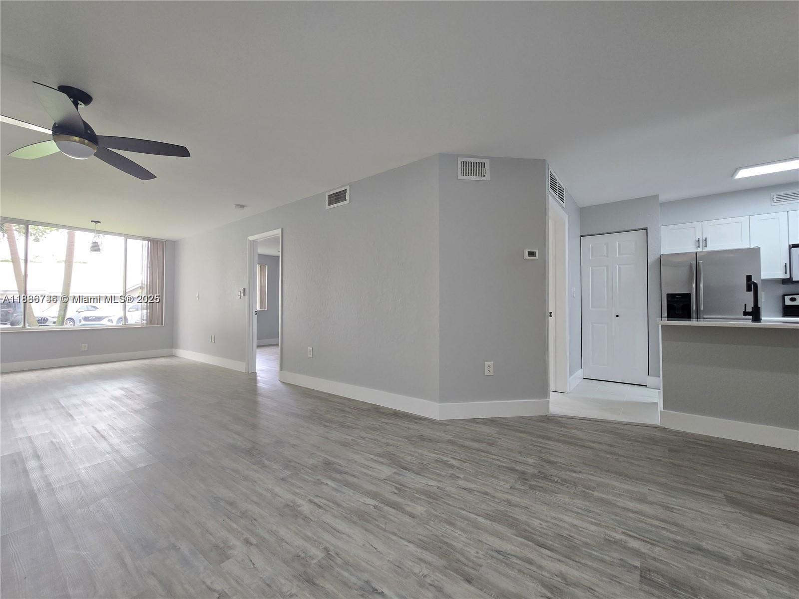 LAKEVIEW CLUB CONDO - Residential
