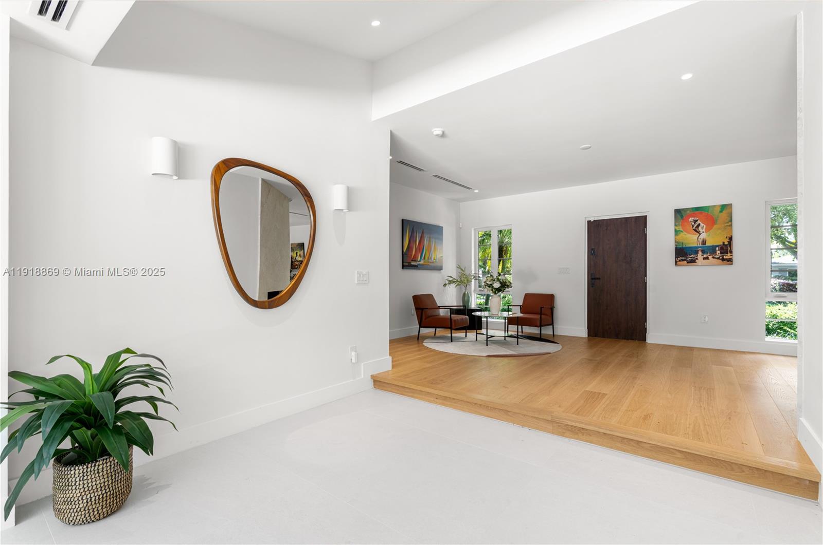 BEVERLY GLEN - Residential