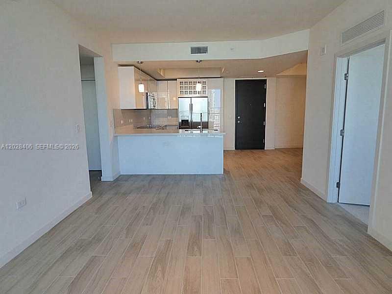 999 SW 1 AVE 1907