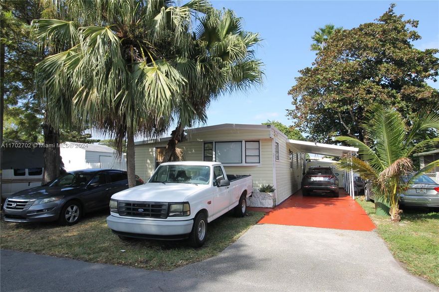 YOU OWN THE LAND HERE, NO LOT RENT FEES! SUPER LOW HOA PAYMENT OF ONLY $80 PER MONTH. THE PARK IS IN GREAT CONDITION OVERALL AND THERE HAS BEEN MANY RENOVATIONS OVER THE PAST FEW YEARS.THIS 3 BED 2 BATH IS LOCATED IN WEST PEMBROKE PINES WITH GREAT SCHOOLS!!  NESTLED IN THE CHARMING COMMUNITY OF HOLLY LAKES. ENJOY QUICK ACCESS TO MAJOR ROAD MAKING IT A BREEZE TO REACH SHOPPING, DINING AND ENTERTAINMENT OPTIONS.