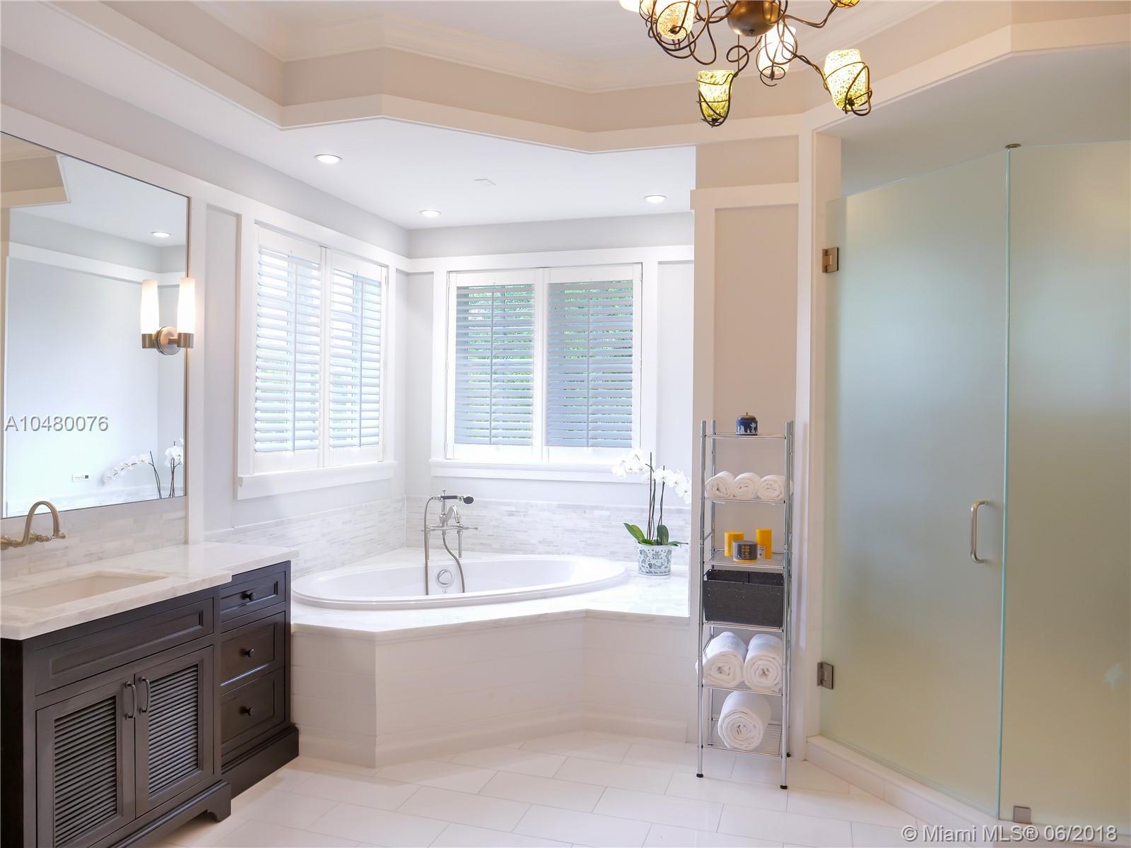 RIDGELINE ESTATES - Residential