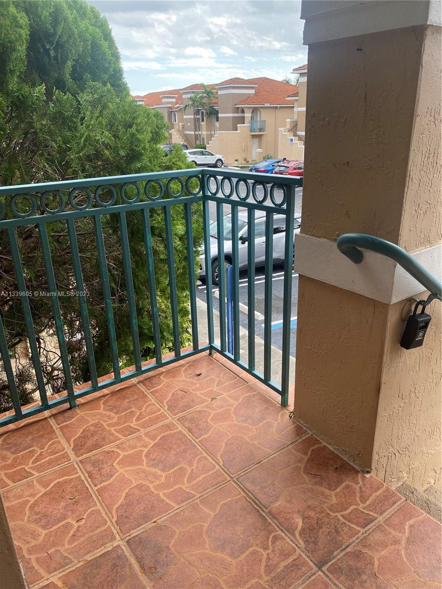 LAGO LINDO TOWNVILLAS CON - Residential Lease