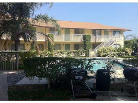 1250 Miami Rd 10 Fort Lauderdale FL 33316
