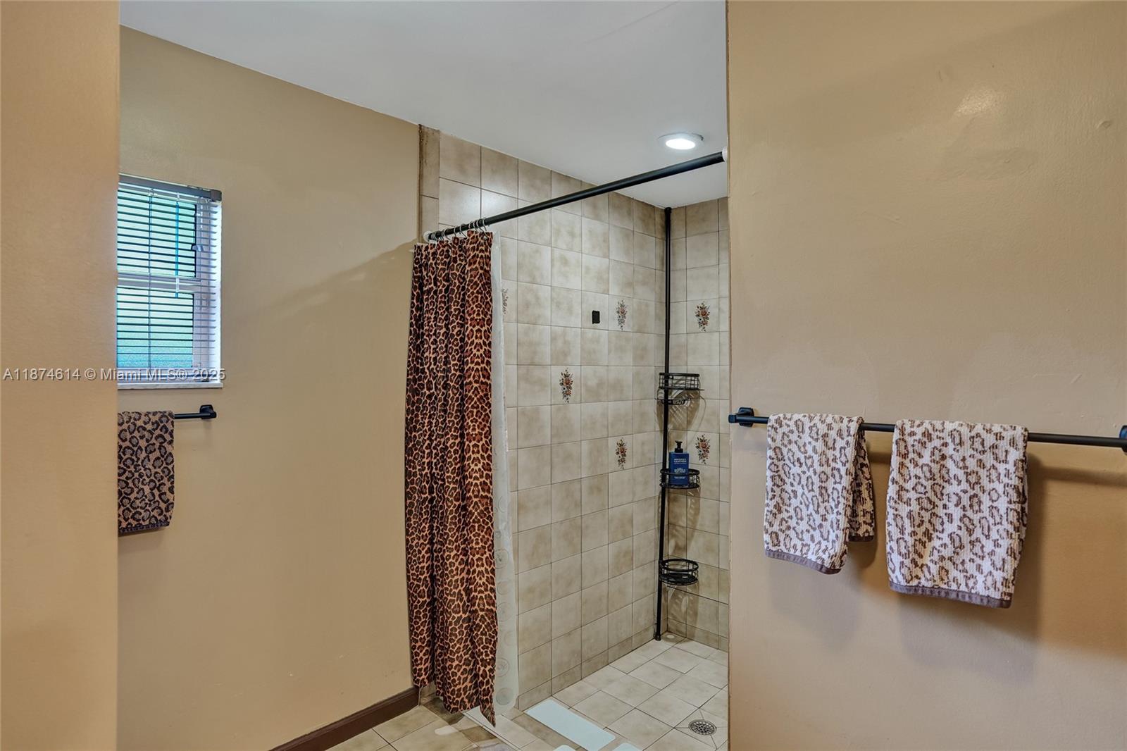 CYPRESS GLEN - Residential