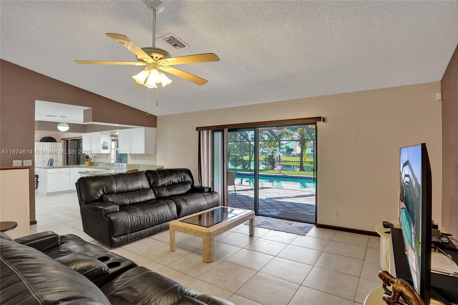 CYPRESS GLEN - Residential