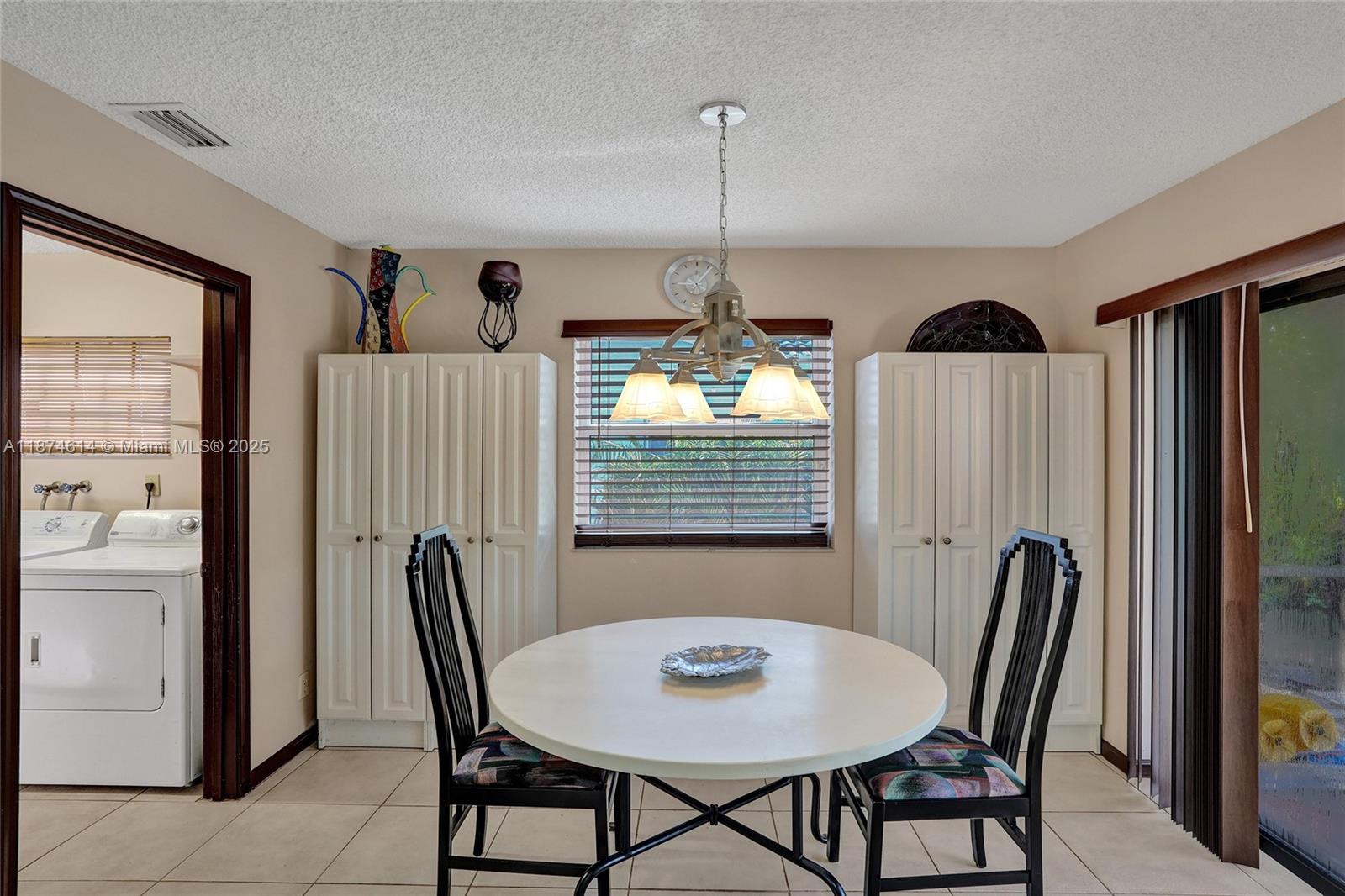 CYPRESS GLEN - Residential