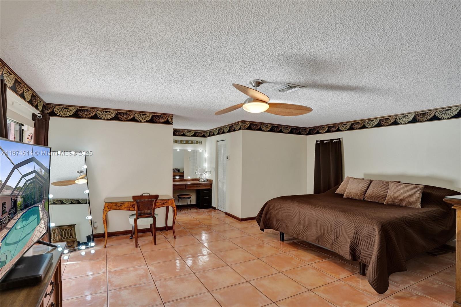 CYPRESS GLEN - Residential