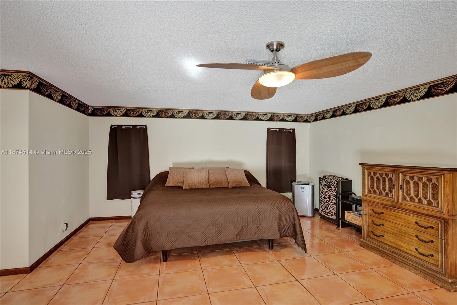 CYPRESS GLEN - Residential