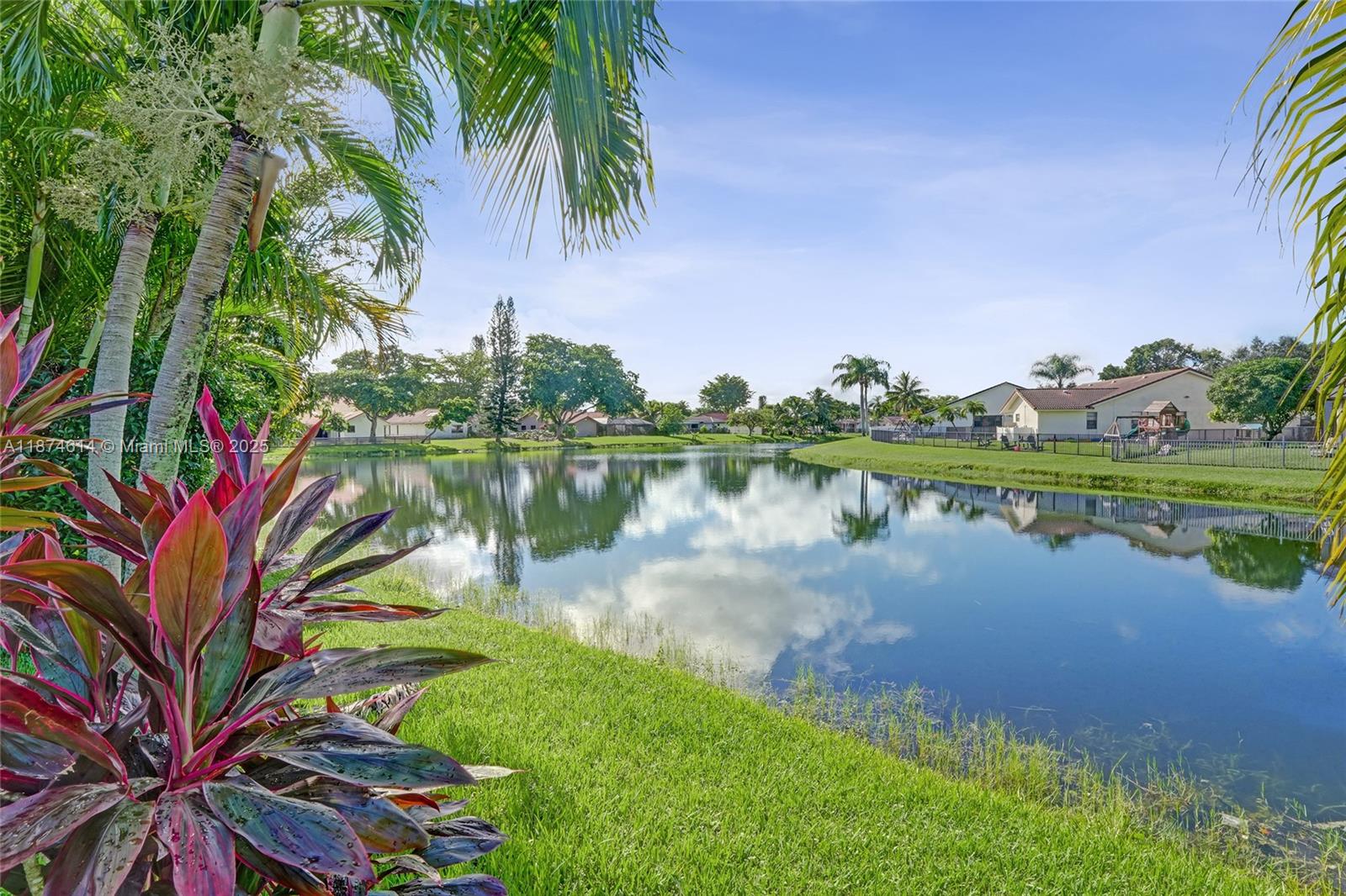 CYPRESS GLEN - Residential