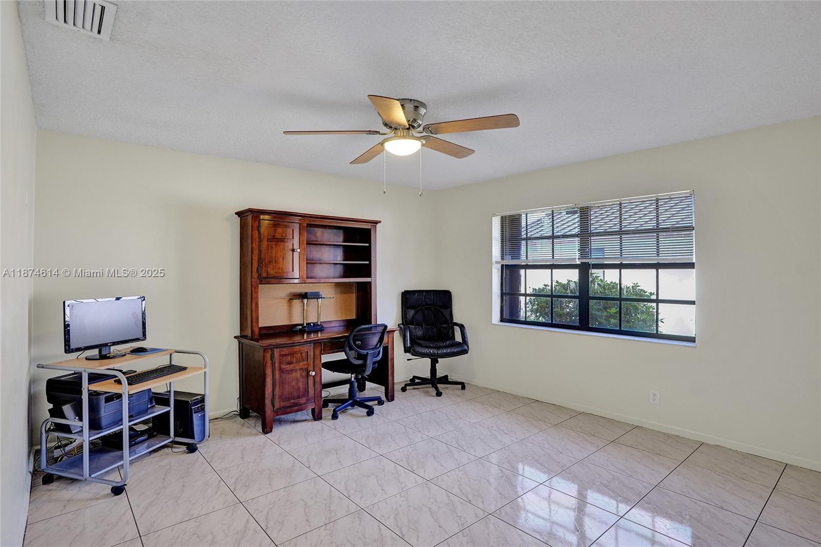 CYPRESS GLEN - Residential