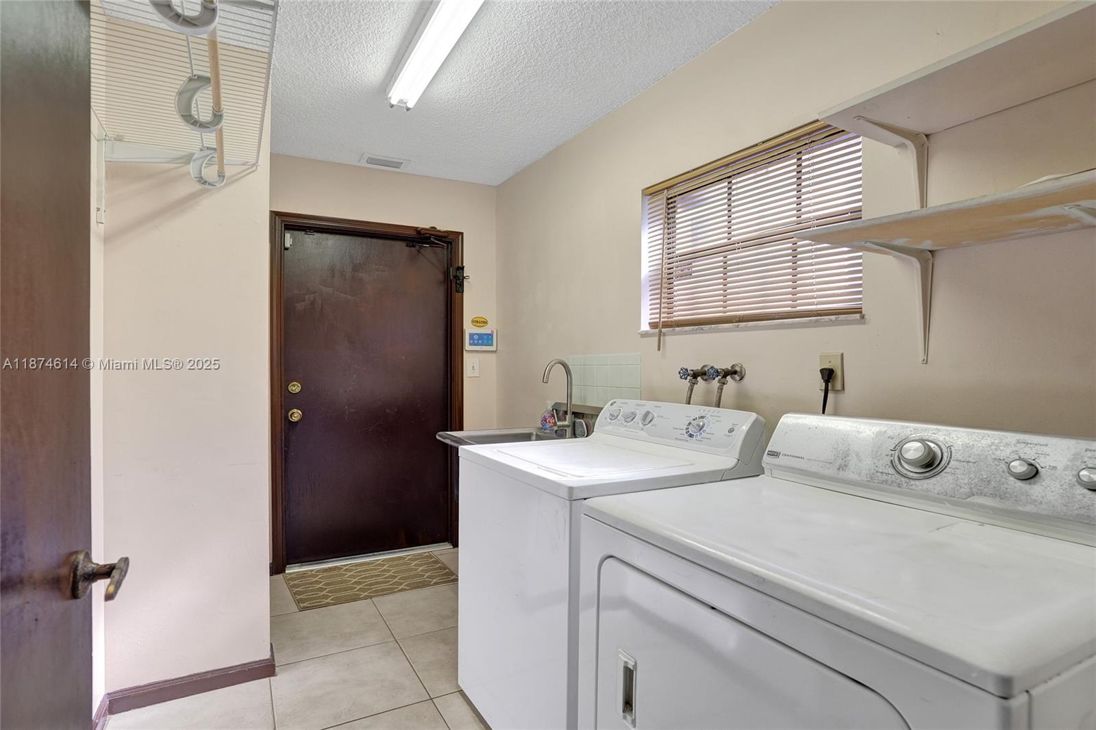 CYPRESS GLEN - Residential