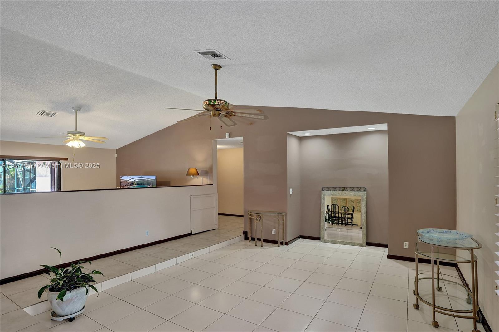 CYPRESS GLEN - Residential