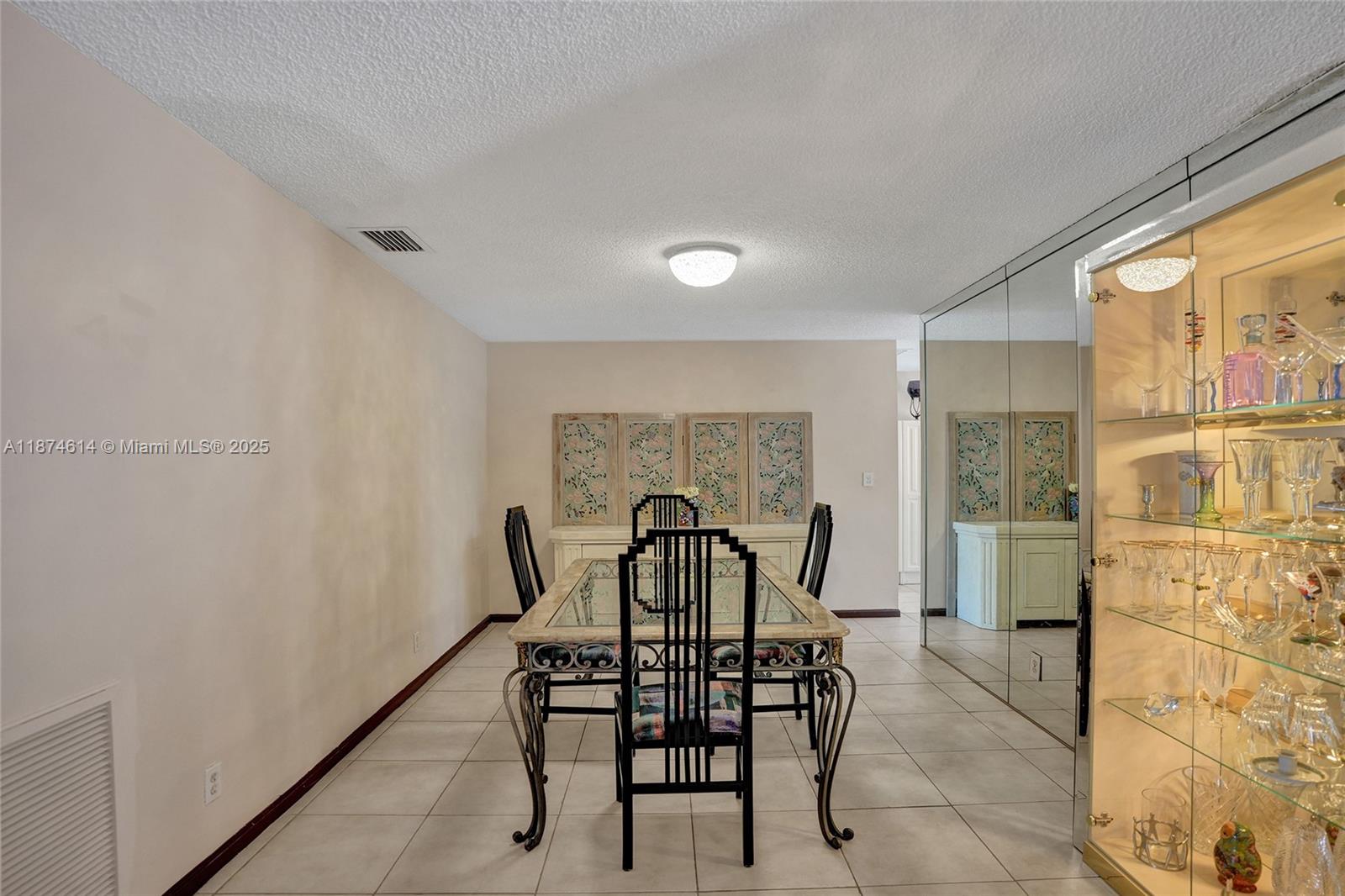 CYPRESS GLEN - Residential