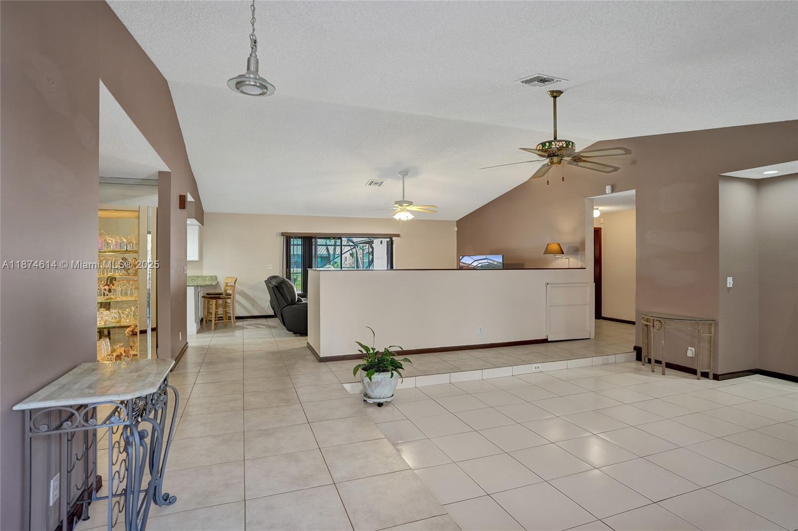 CYPRESS GLEN - Residential