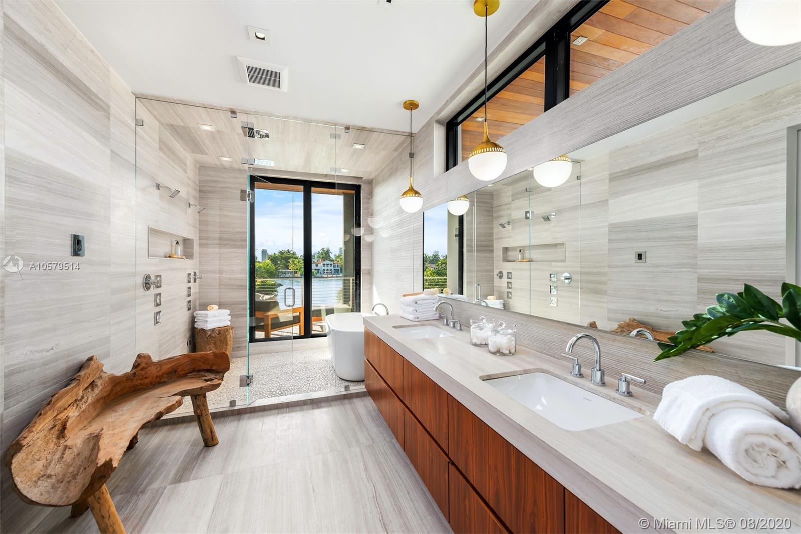 DI LIDO ISLAND - Residential