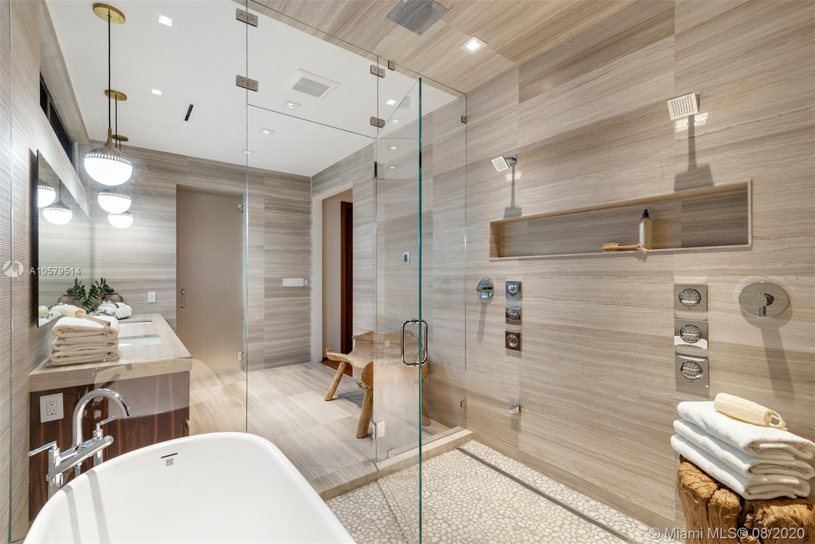 DI LIDO ISLAND - Residential