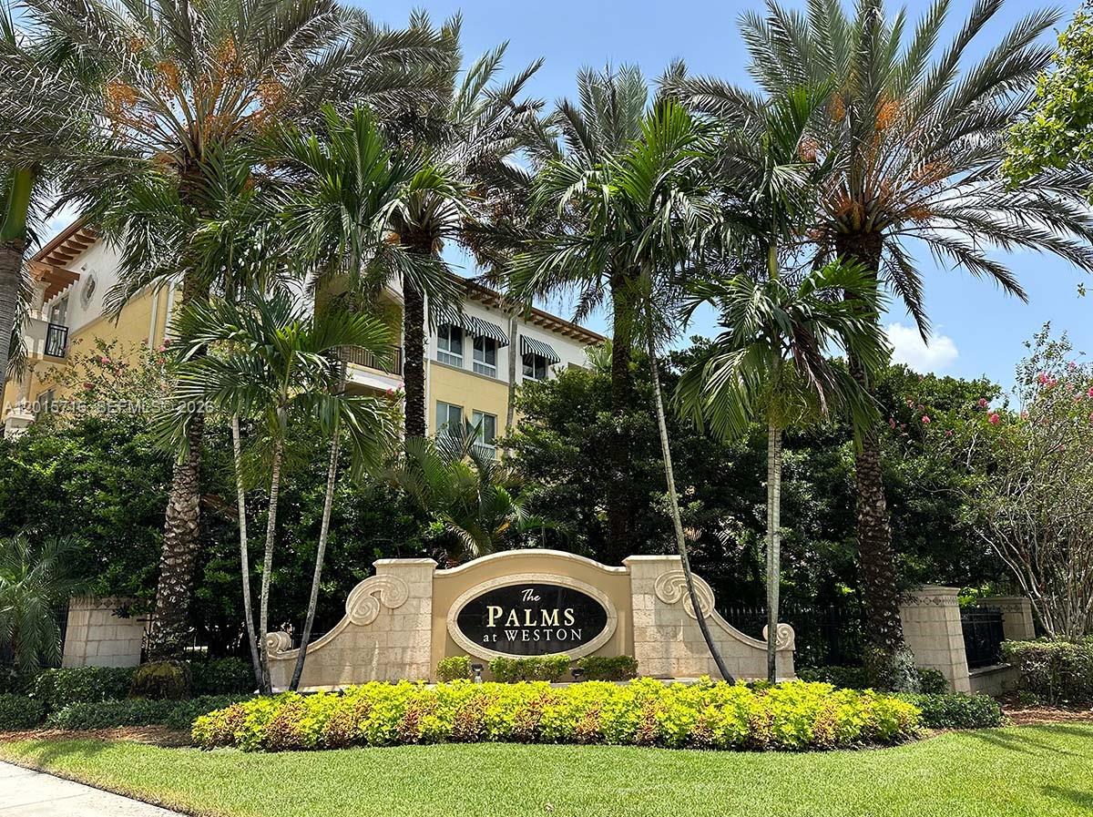 WESTON 55 PLUS CONDO - Residential