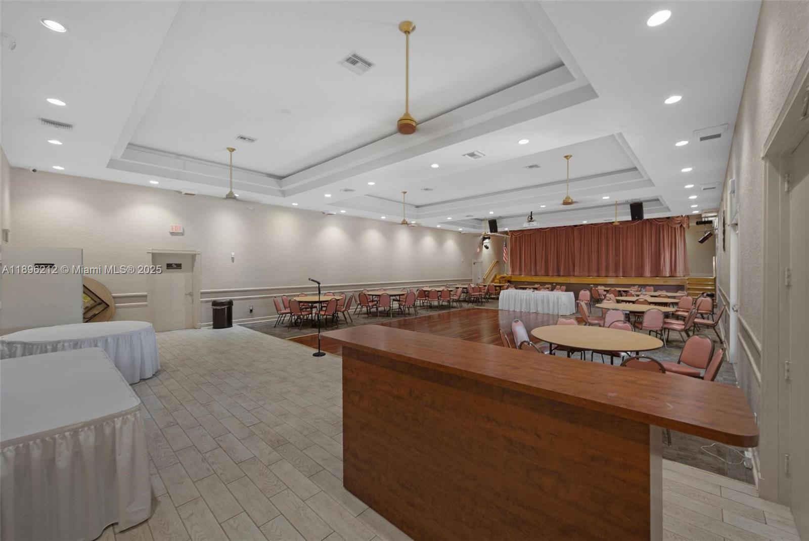 KEYS-GATE NO 2 - Residential