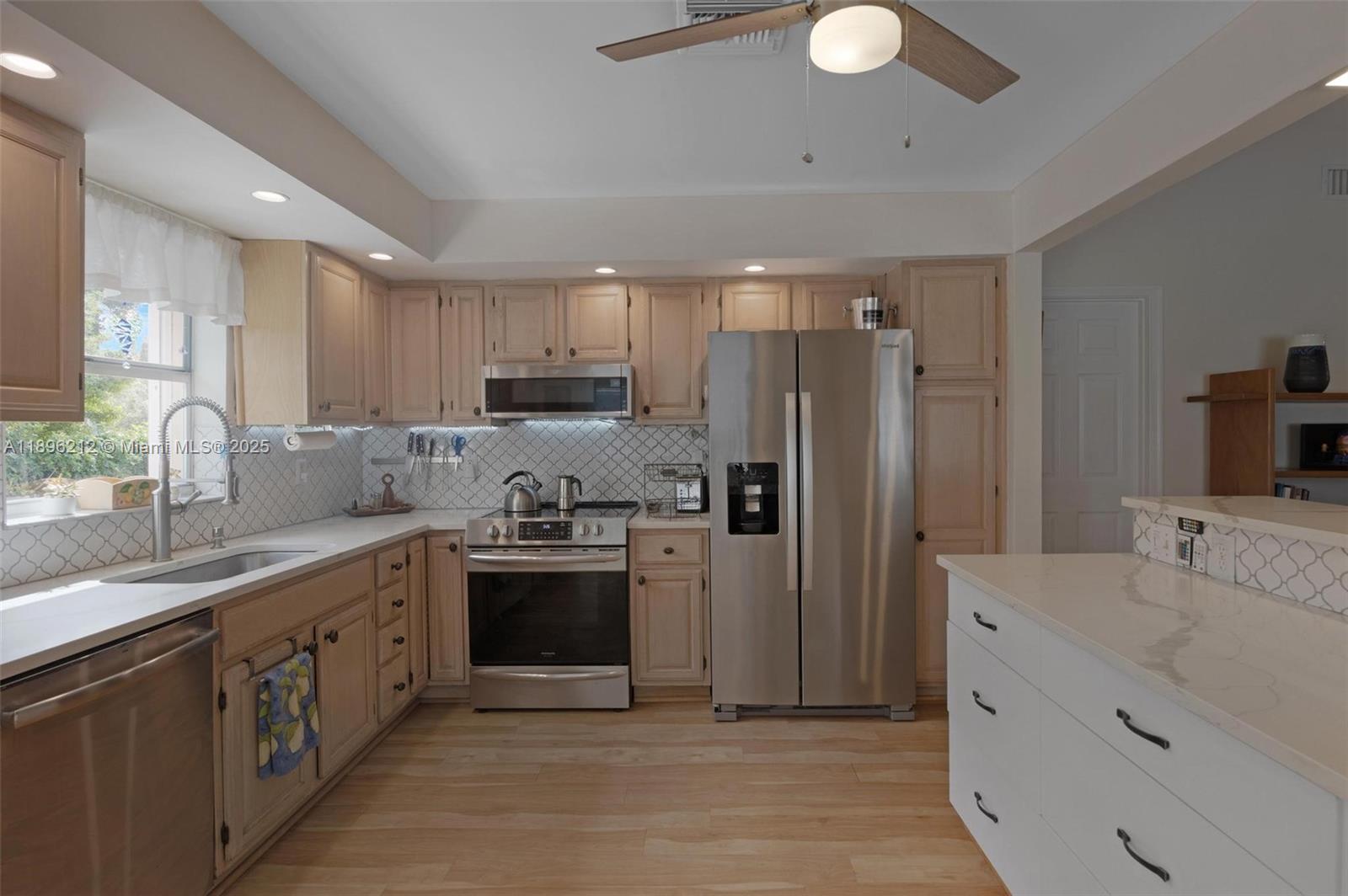 KEYS-GATE NO 2 - Residential