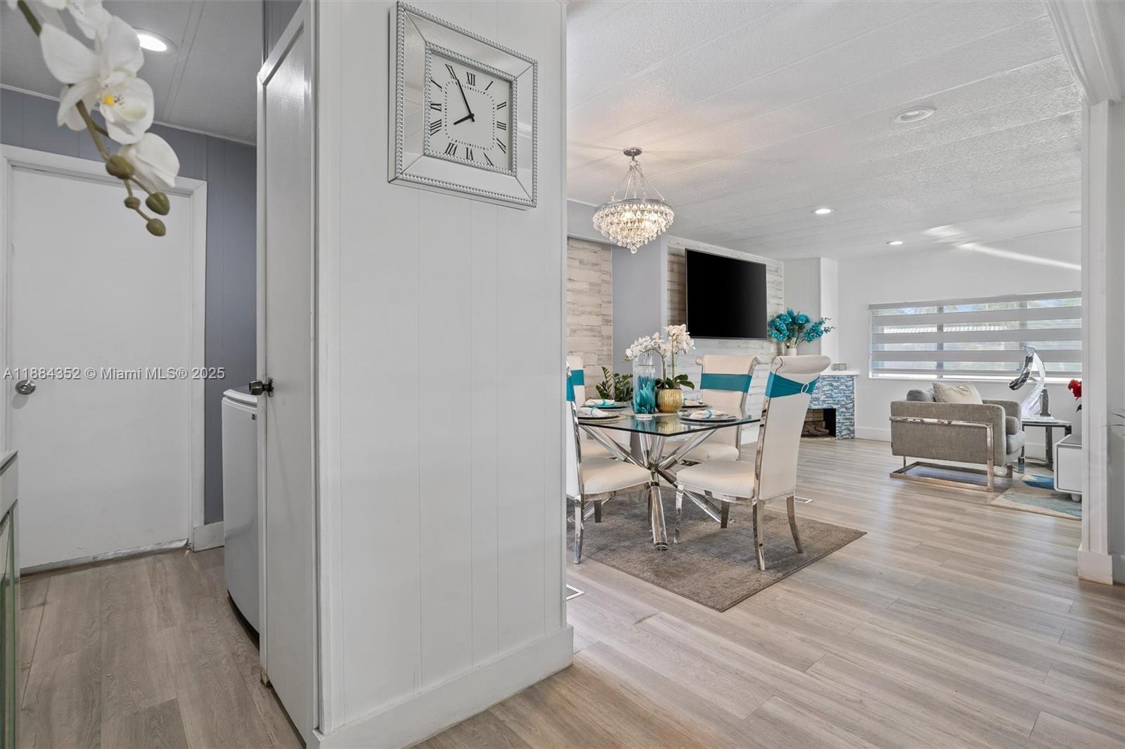PARK CITY WEST - Residential