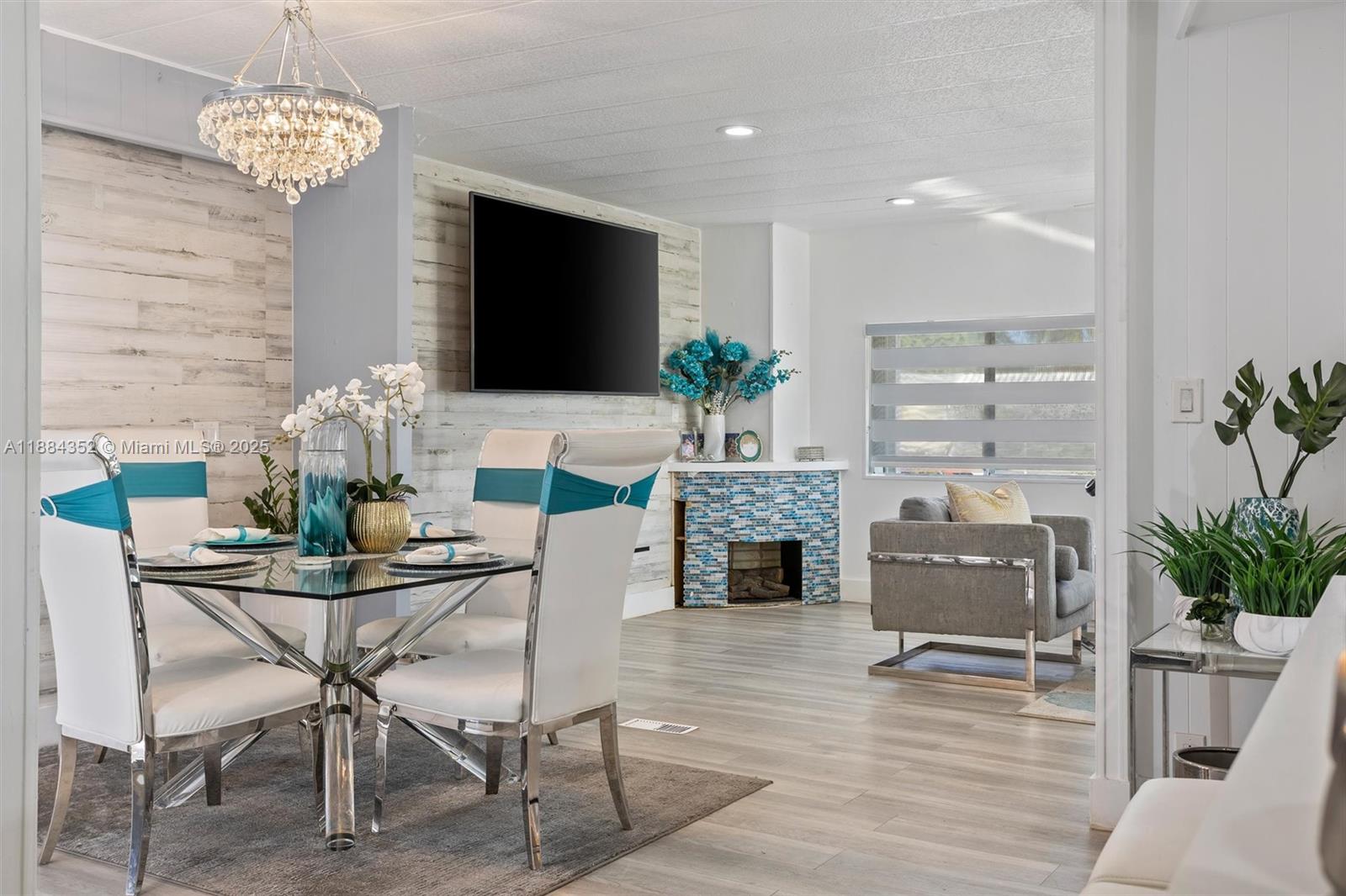 PARK CITY WEST - Residential