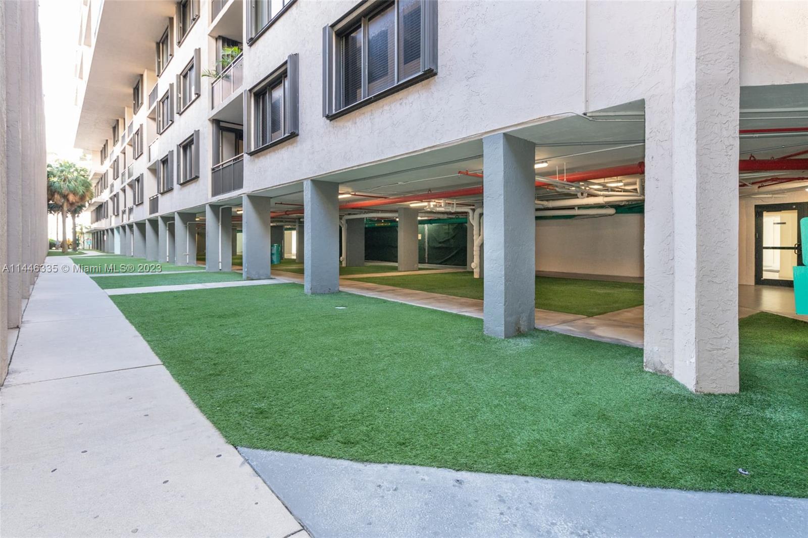 BRICKELL KEY II CONDO - Residential Lease