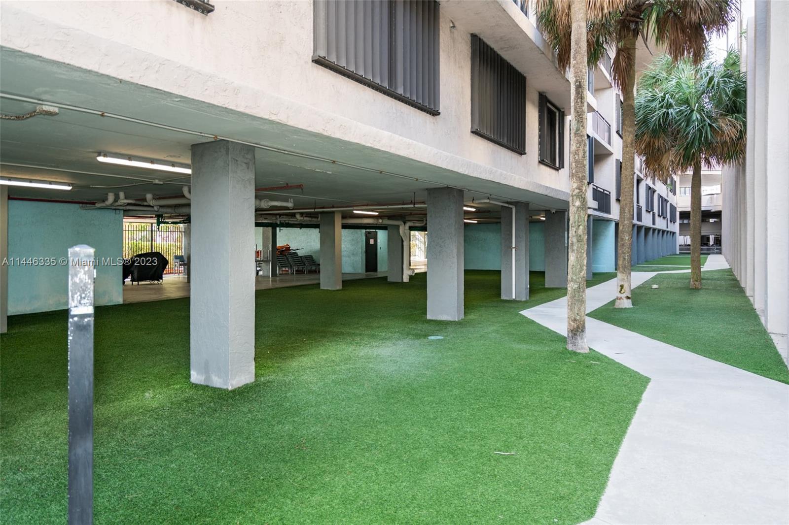 BRICKELL KEY II CONDO - Residential Lease