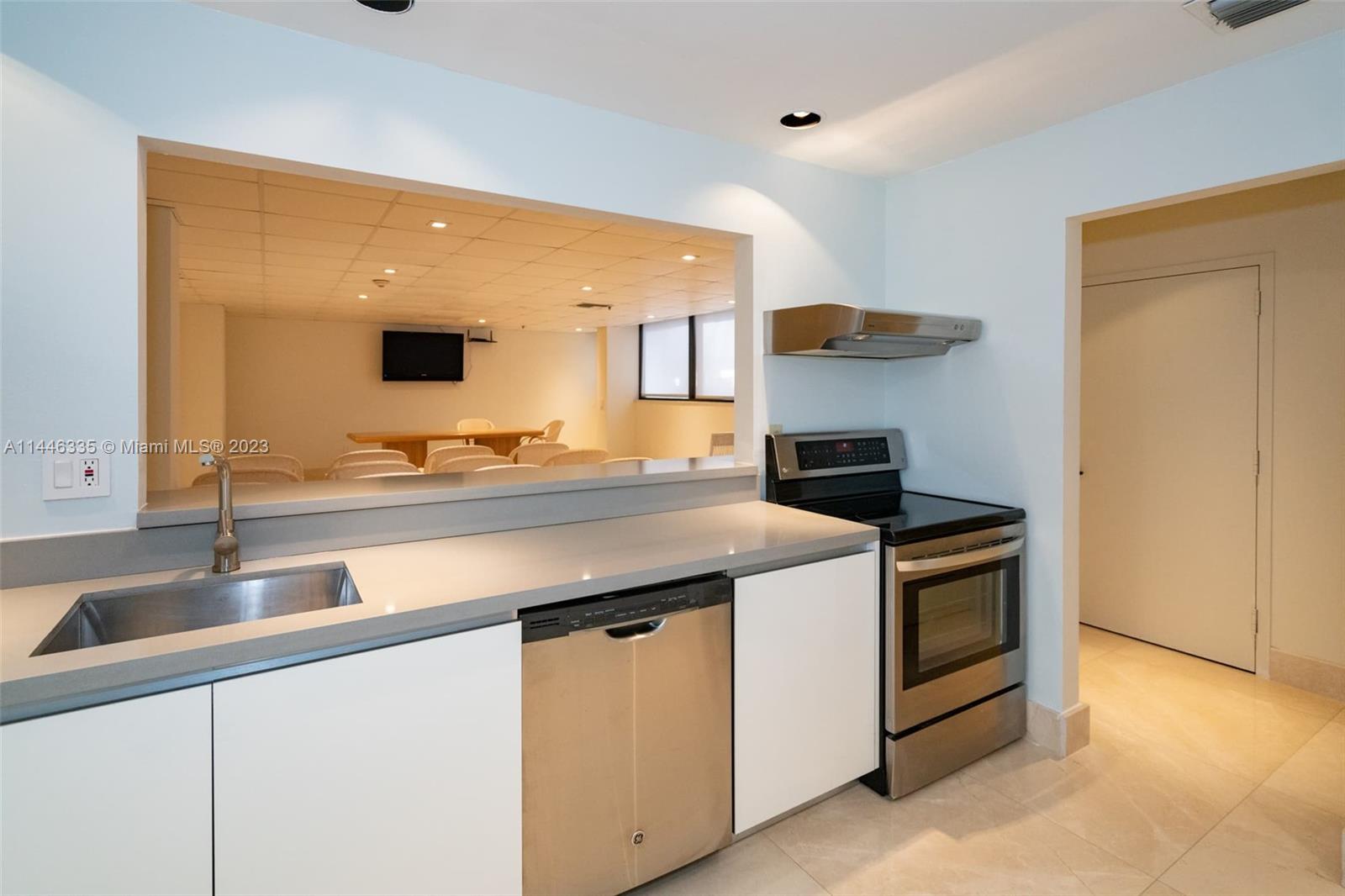 BRICKELL KEY II CONDO - Residential Lease