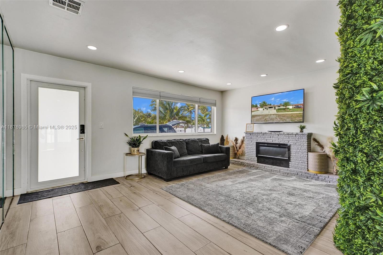Sierra Mirada - Residential Lease