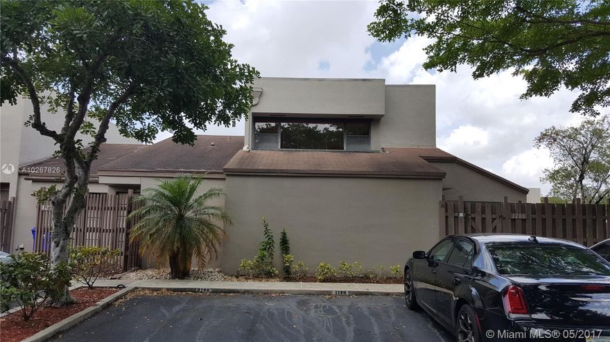 Great opportunity own a home at Flamingo Villas. Low maintenance and amenities such as community pools, tennis courts, exercise room, sauna and a 24 hour guard at the entrance. This town home is in walking distance to the mall, hospital, CB Smith park, and A schools. Must see!!!