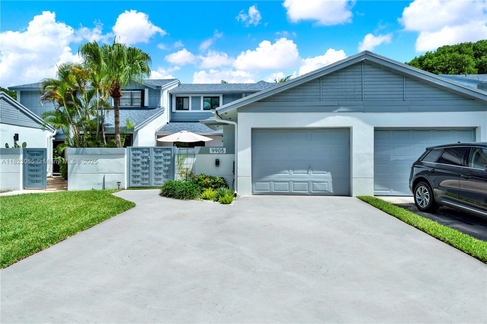 9905 Nw 52nd Ln, Doral, Miami-Dade County, Florida - 3 Bedrooms  
2 Bathrooms - 