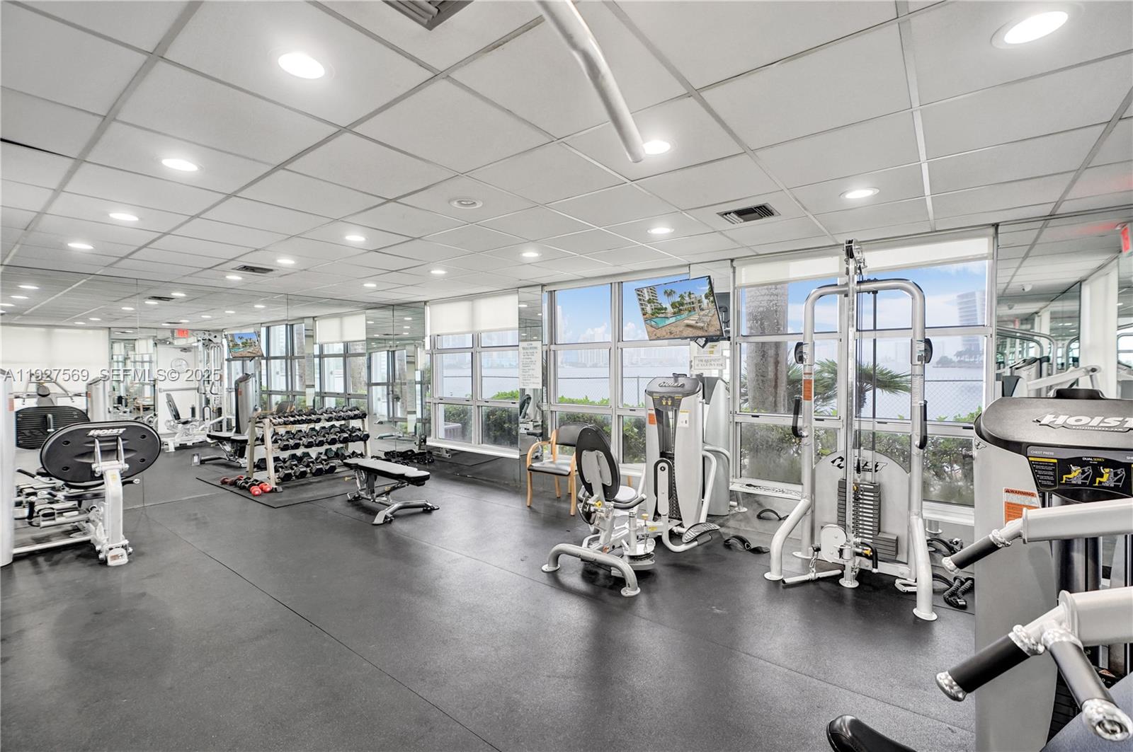 MYSTIC POINTE - Residential