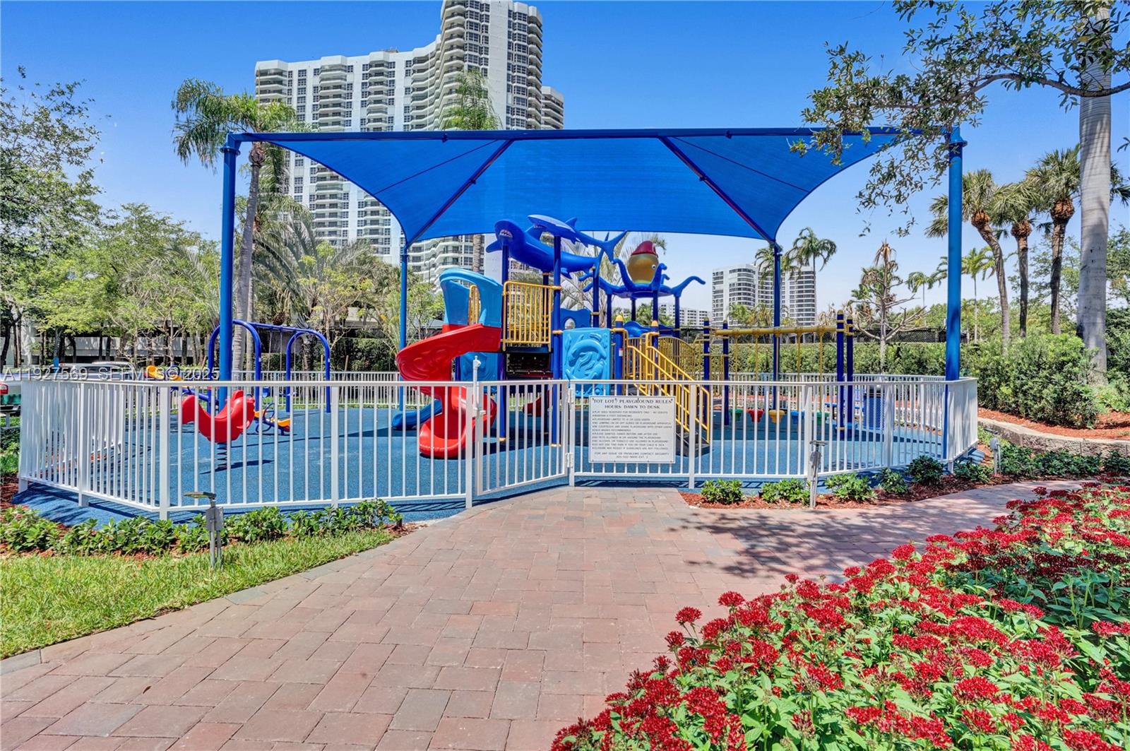 MYSTIC POINTE - Residential